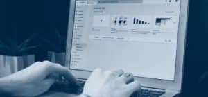 Cómo crear dimensiones y métricas personalizadas en GA4